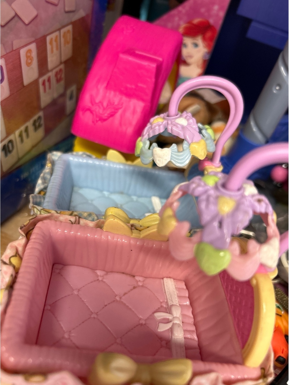Loving family baby beds